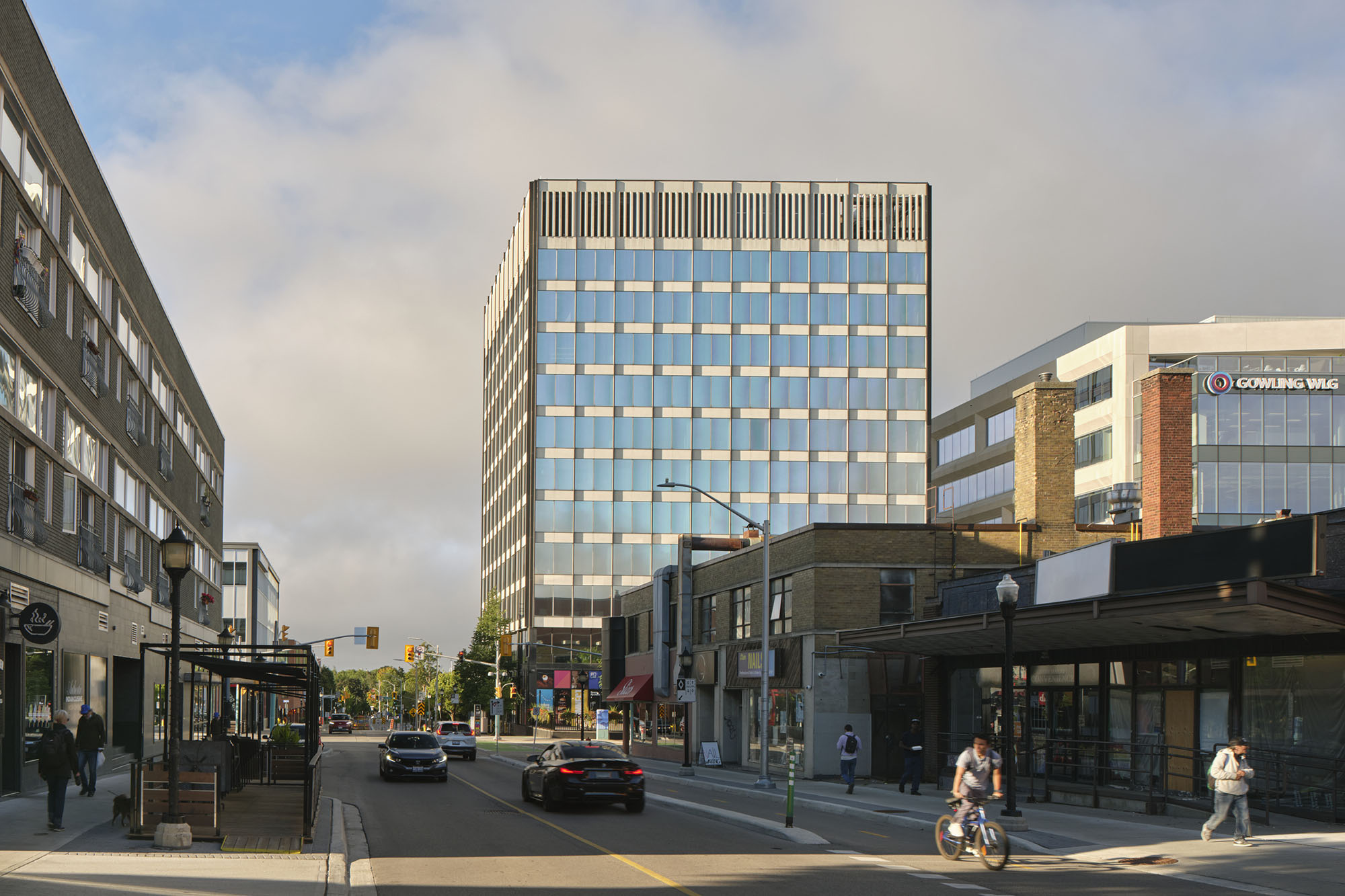 street view of 305 king west