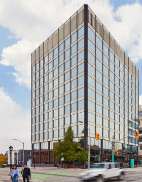 exterior view of 305 king west